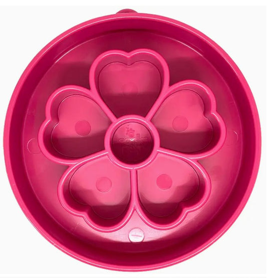 Flower-shaped dog slow feeder bowl in pink