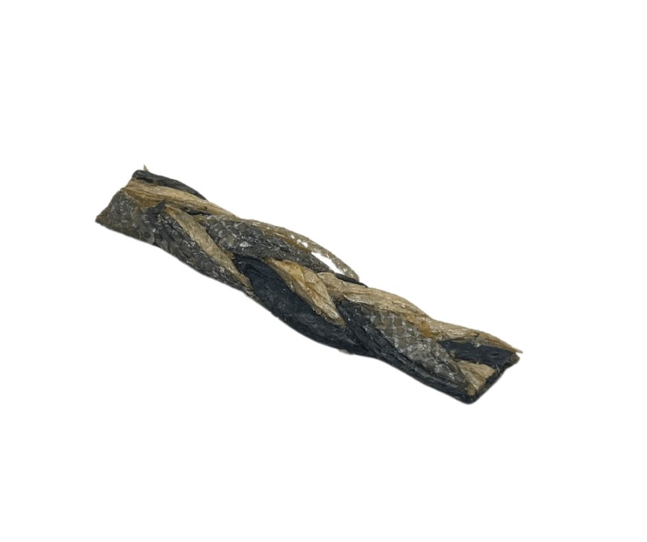 Salmon Skin Plaits - Dogs Go Shop Natural Dog Chew - Grain & Gluten Free